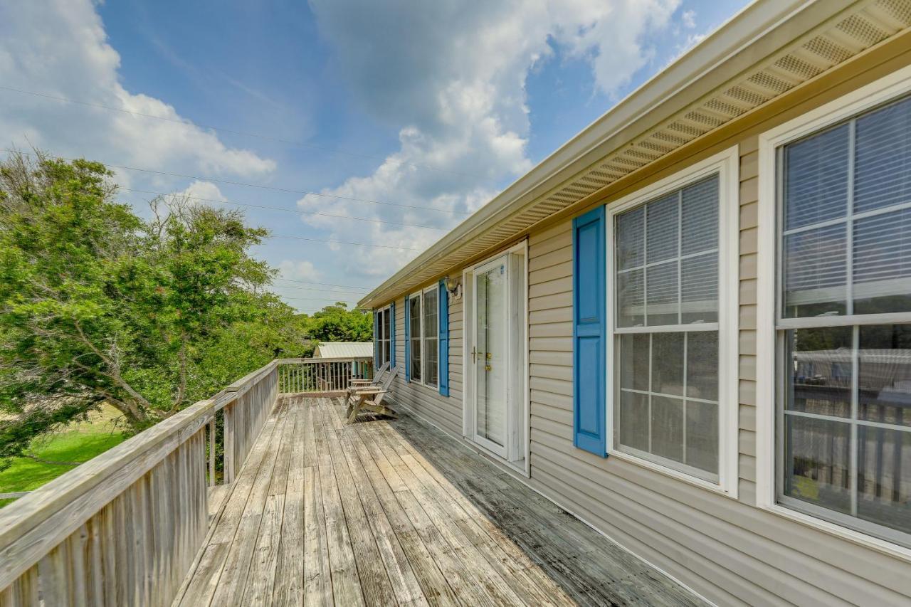 Coastal Emerald Isle Retreat With Deck And Grill! Ngoại thất bức ảnh